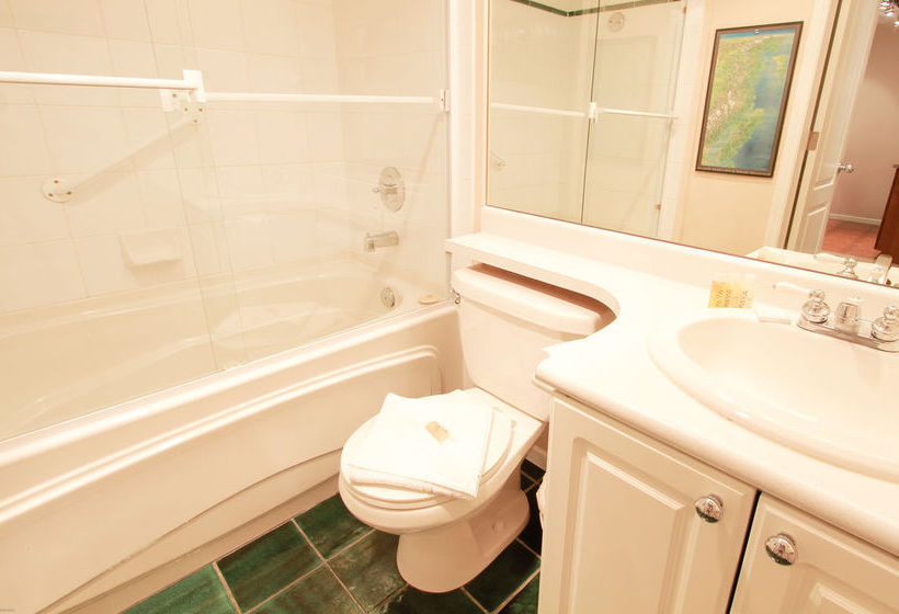 בית מלון כפרי Town Plaza Suites By Golden Dreams