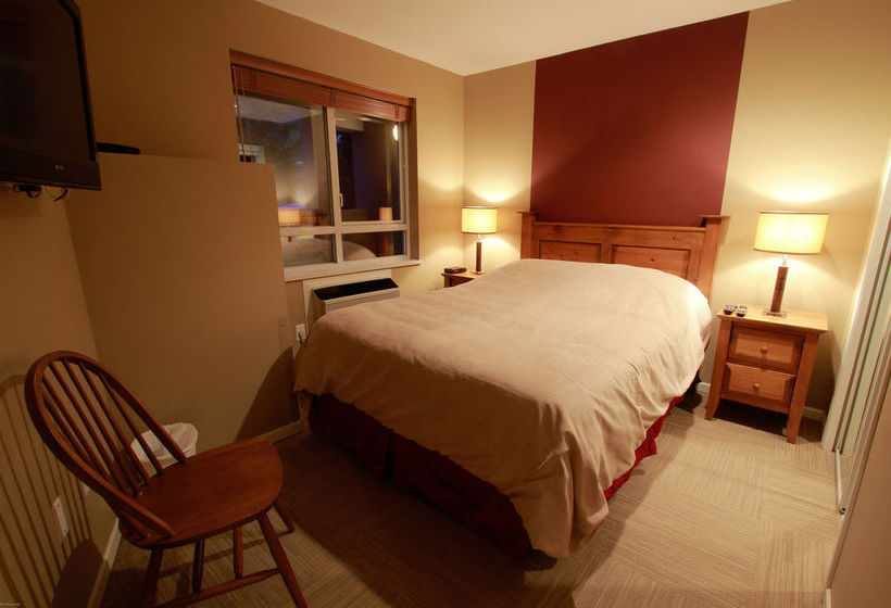 בית מלון כפרי Town Plaza Suites By Golden Dreams