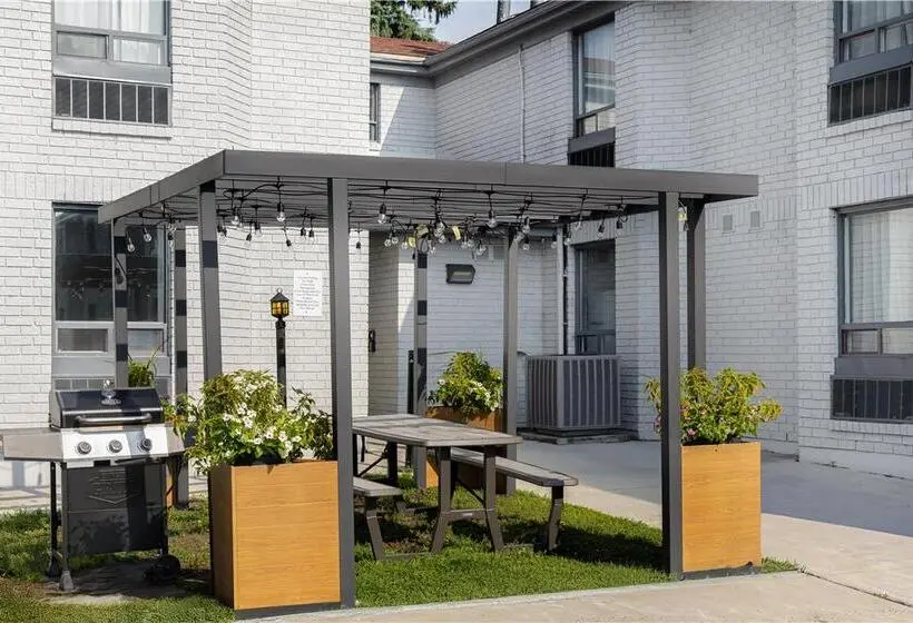 ホテル Brockville Inn And Suites