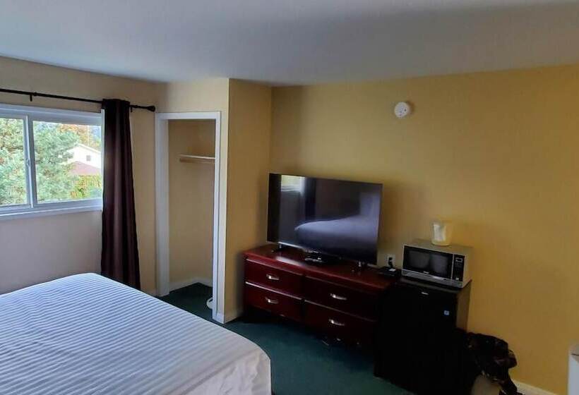 هتل Comox Valley Inn & Suites