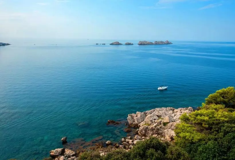 Szálloda Royal Neptun