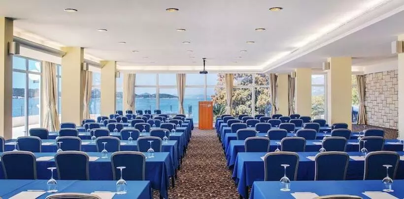 Szálloda Royal Neptun