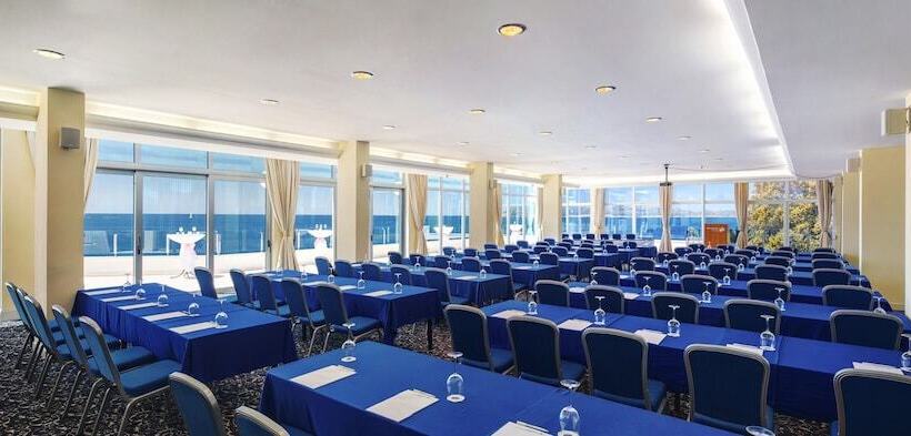 בית מלון כפרי Royal Neptun