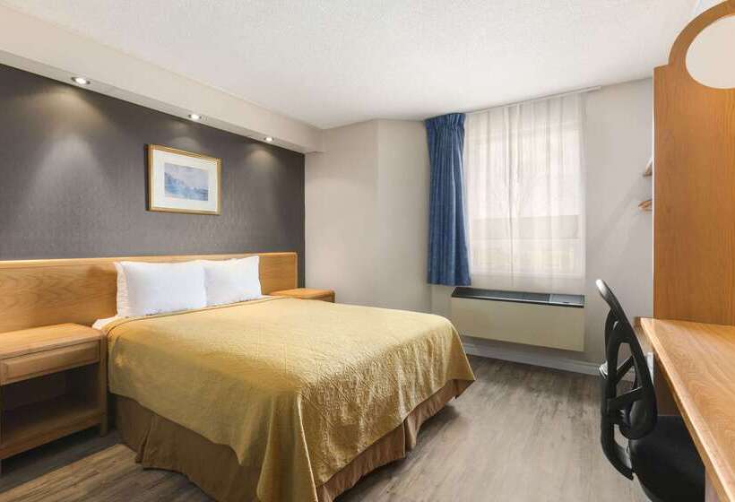 Отель Brockville Inn And Suites