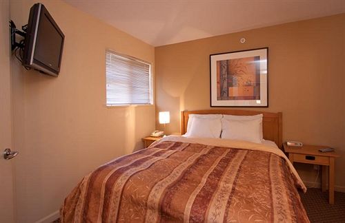 هتل Tyndall Stone Lodge By Whiski Jack