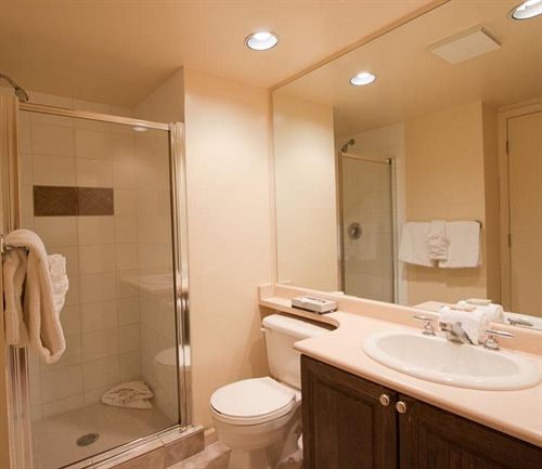 هتل Tyndall Stone Lodge By Whiski Jack