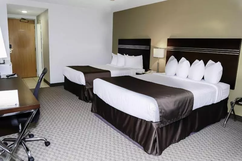 호텔 Walking Eagle Inn & Lodge