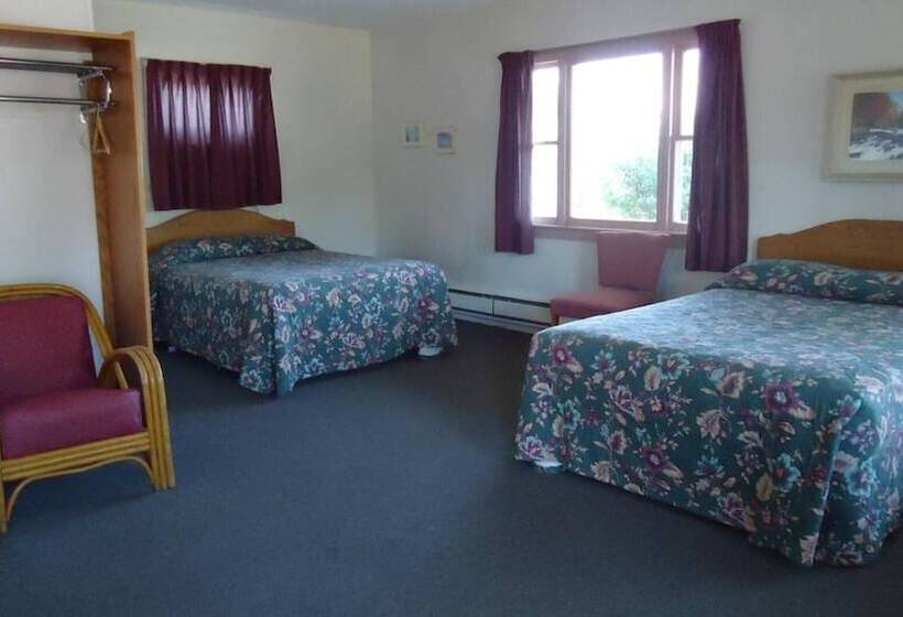 Stiles Motel Hill View