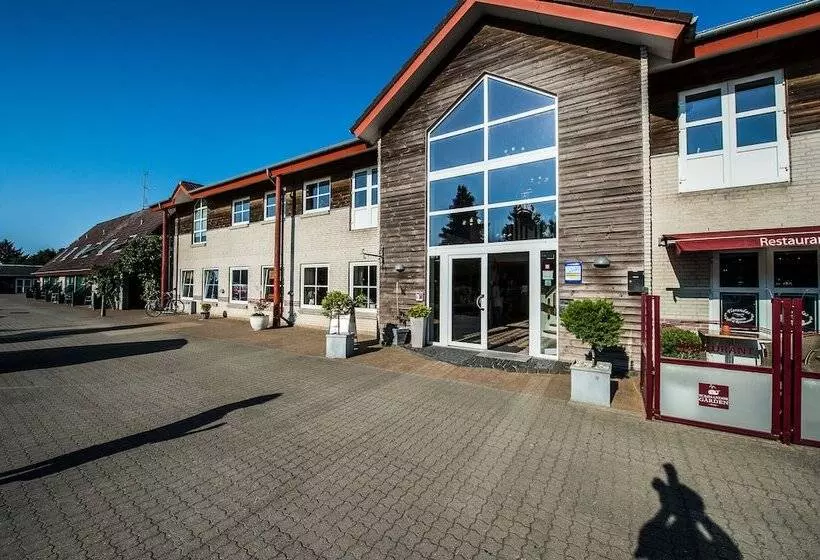 酒店 Kommandørgården