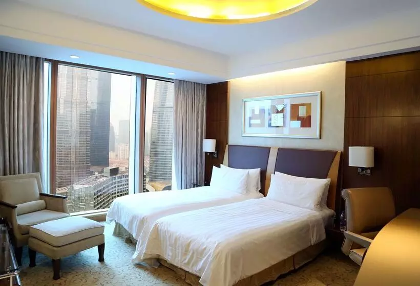 هتل Pudong Shangrila, Shanghai