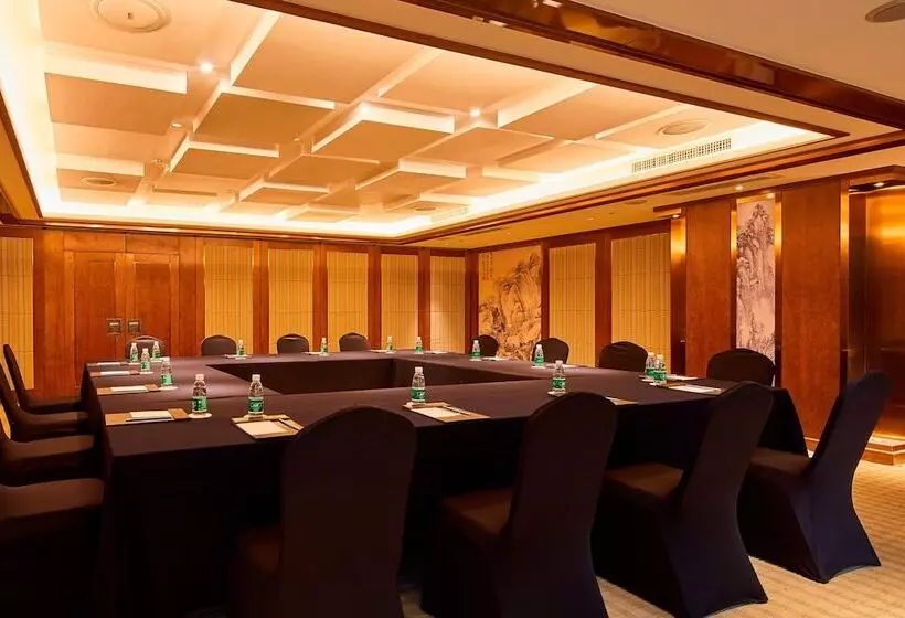 Sheraton Nanjing Kingsley Hotel & Towers