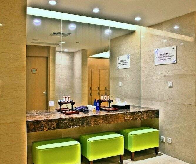 Sheraton Nanjing Kingsley Hotel & Towers