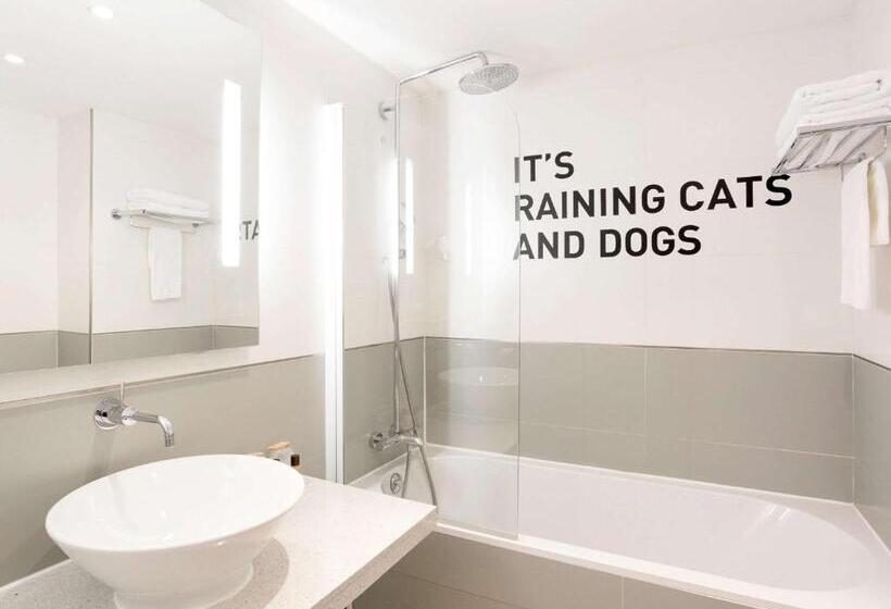 فندق Cannes Centre Univers