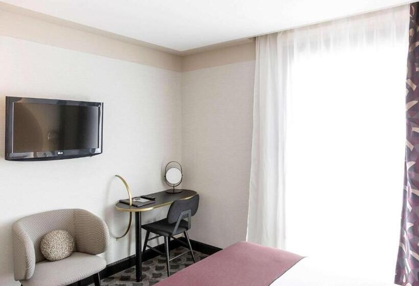 فندق Cannes Centre Univers