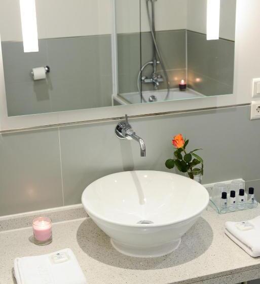 فندق Cannes Centre Univers