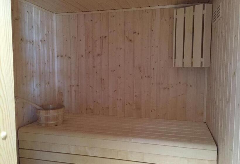 فندق Cannes Centre Univers