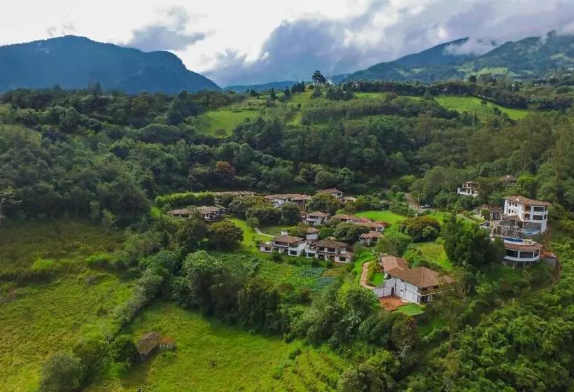 Отель Luna Volcán, Adventure Spa Formerly Luna Runtún