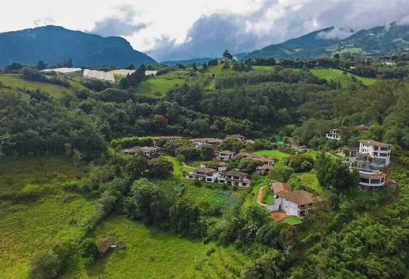 Отель Luna Volcán, Adventure Spa Formerly Luna Runtún