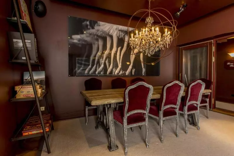 هتل St. Petersbourg Small Luxury S Of The World