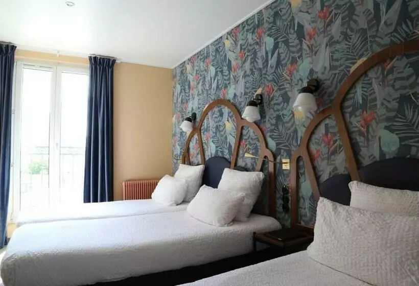 ホテル Andre Latin