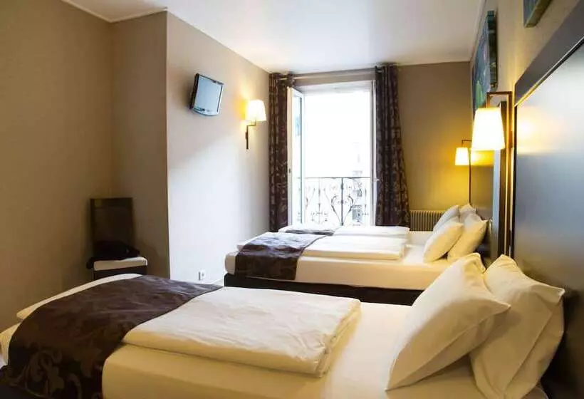 ホテル Andre Latin