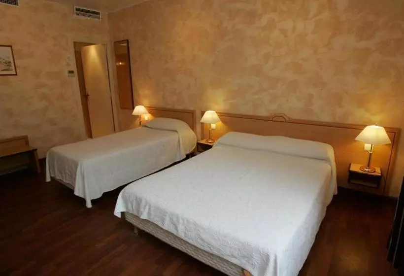 Отель Le Beau Séjour