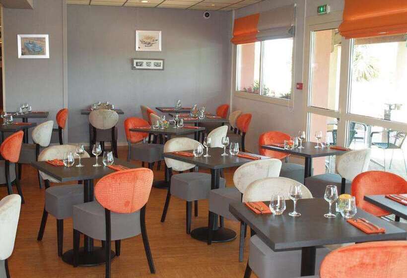 Brit Hotel Les Evens