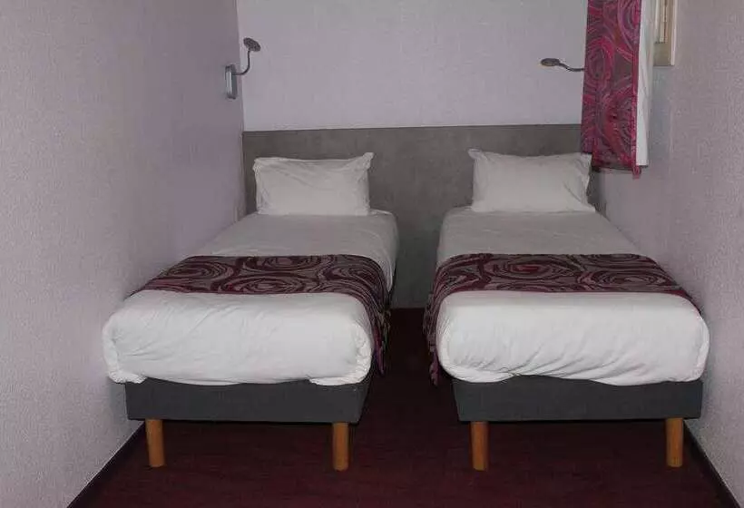 Brit Hotel Les Evens