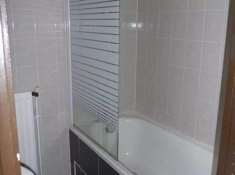 ホテル Hôtel Des Buttes Chaumont