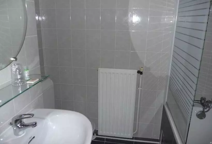 ホテル Hôtel Des Buttes Chaumont