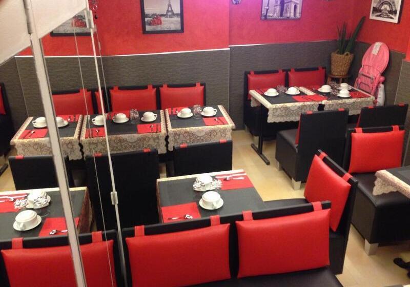 ホテル Hôtel Des Buttes Chaumont