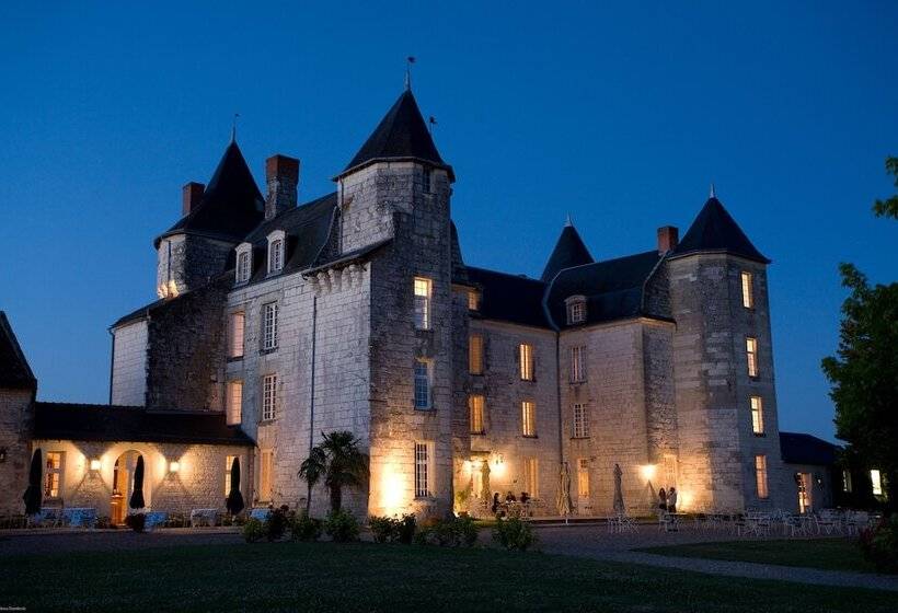 هتل Château De Marçay