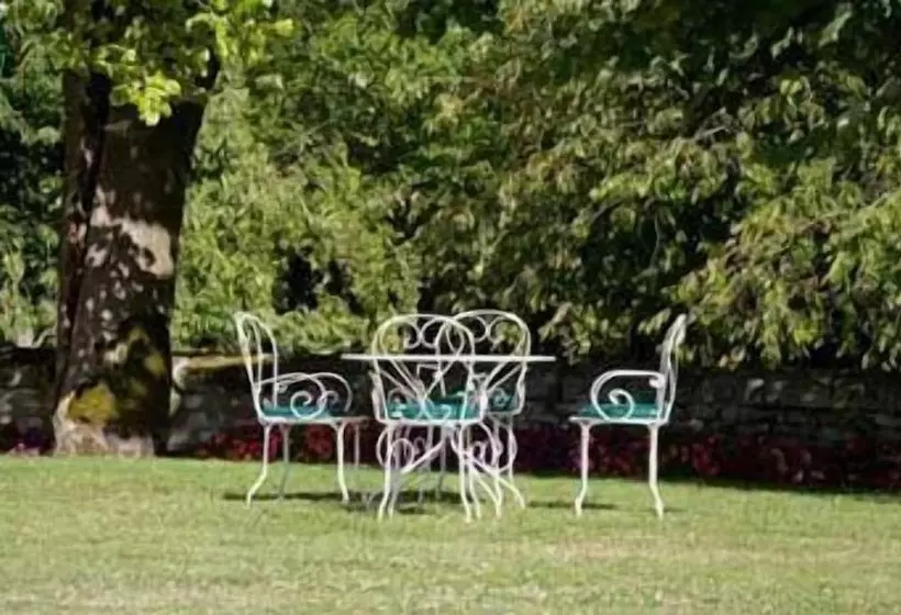 בית מלון כפרי Château De Marçay