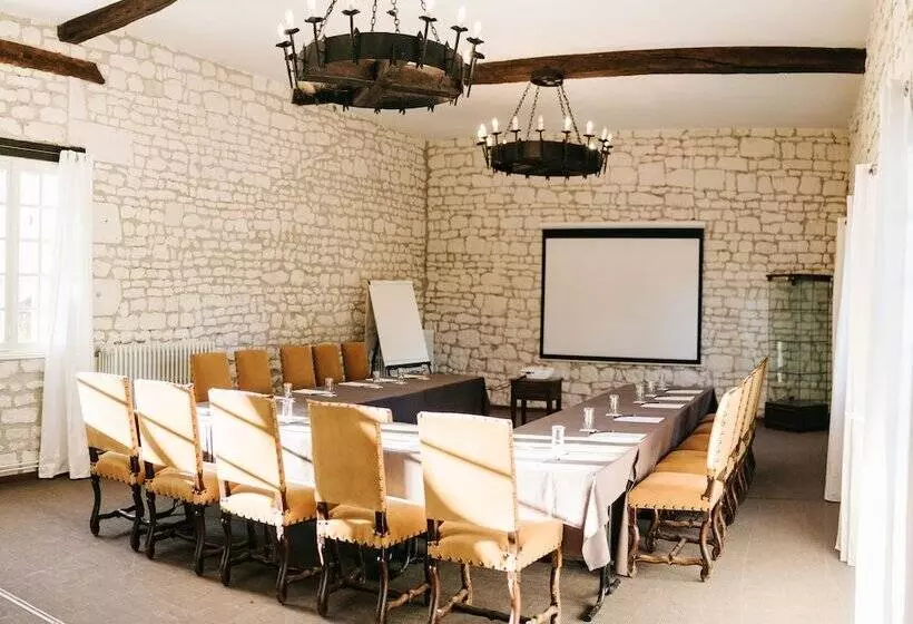 בית מלון כפרי Château De Marçay