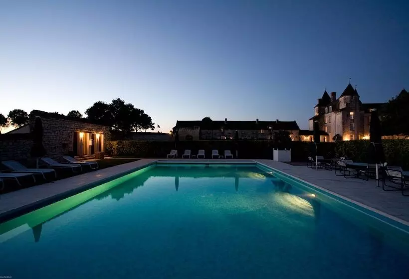 בית מלון כפרי Château De Marçay