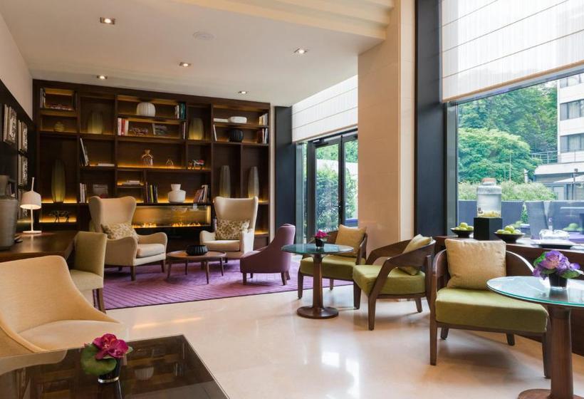 هتل Crowne Plaza Paris Neuilly, An Ihg
