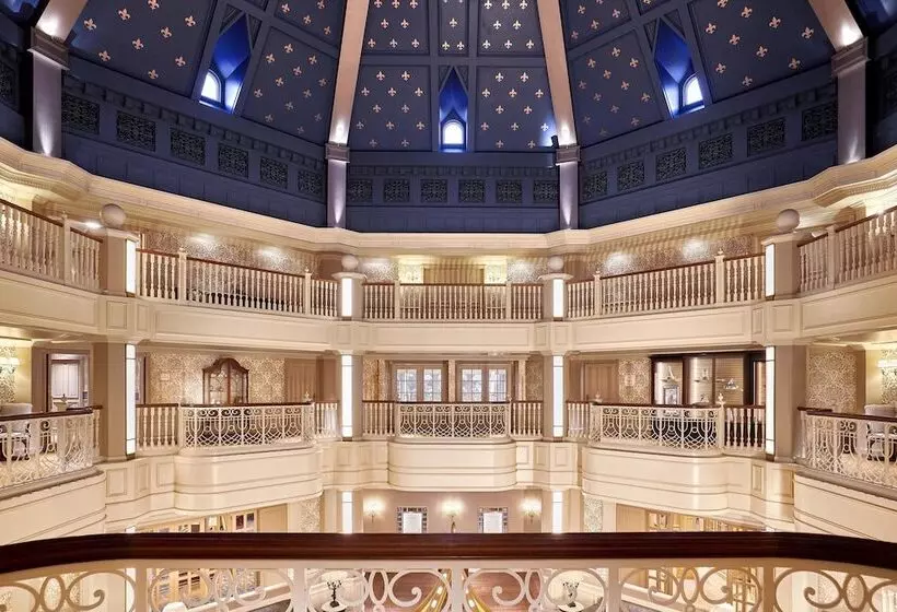 Отель Disneyland®