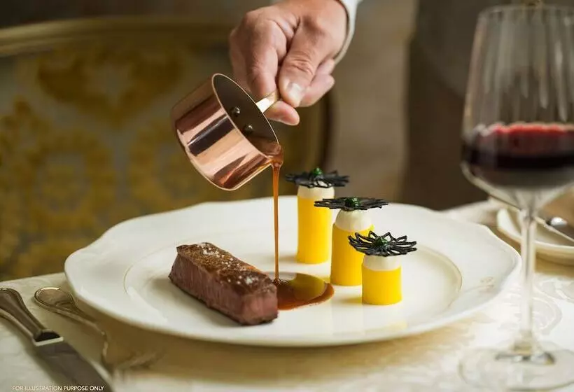 Отель Disneyland®