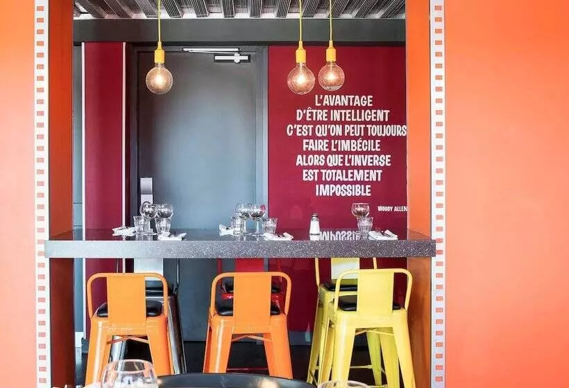 Отель Ibis Styles Lyon Centre Confluence