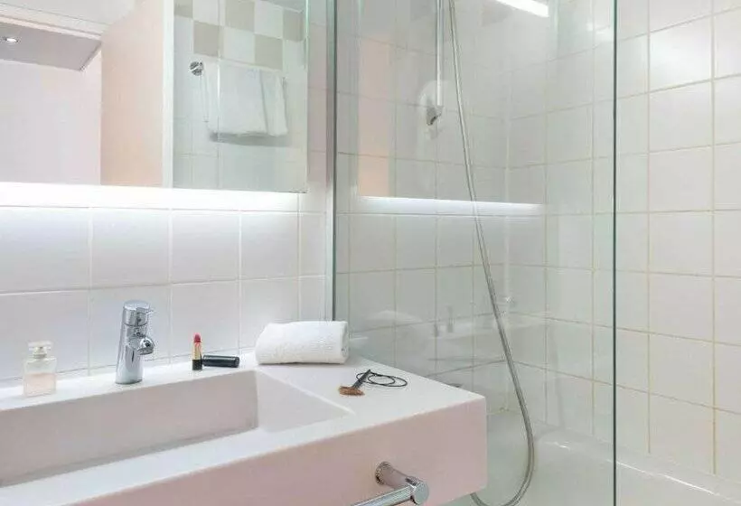 ホテル Ibis Styles Paris Gare De L Est Chateau Landon