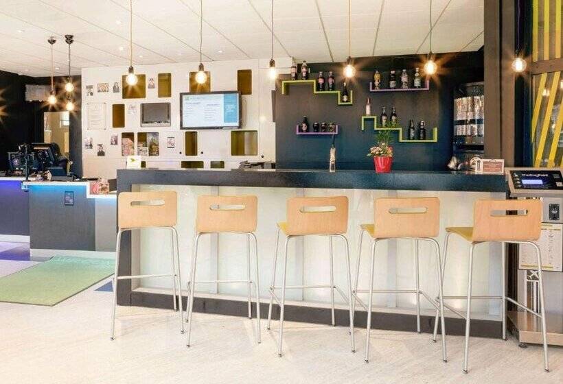 ホテル Ibis Styles Paris Gare De L Est Chateau Landon