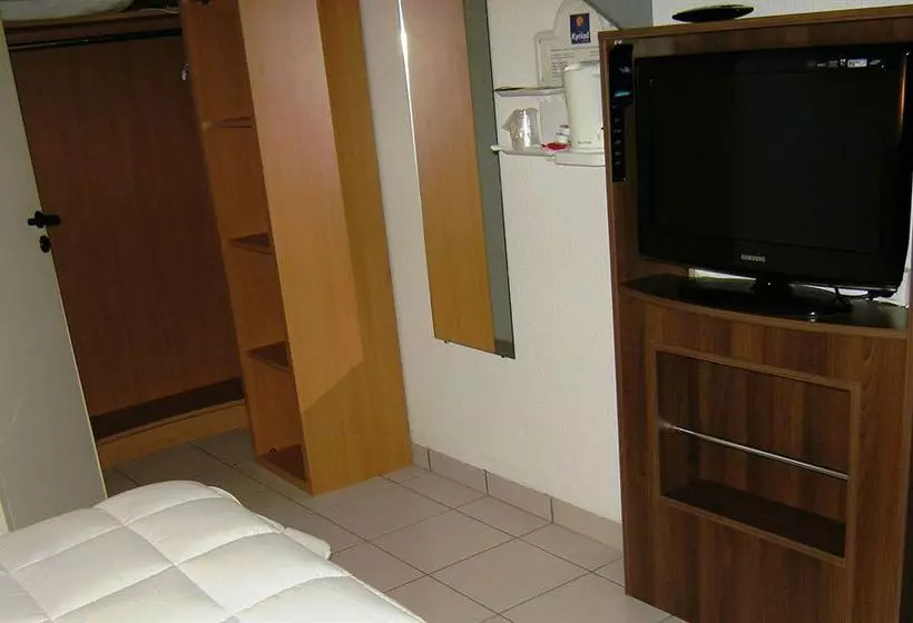 Отель Kyriad Toulouse Est Balma Cité De L Espace