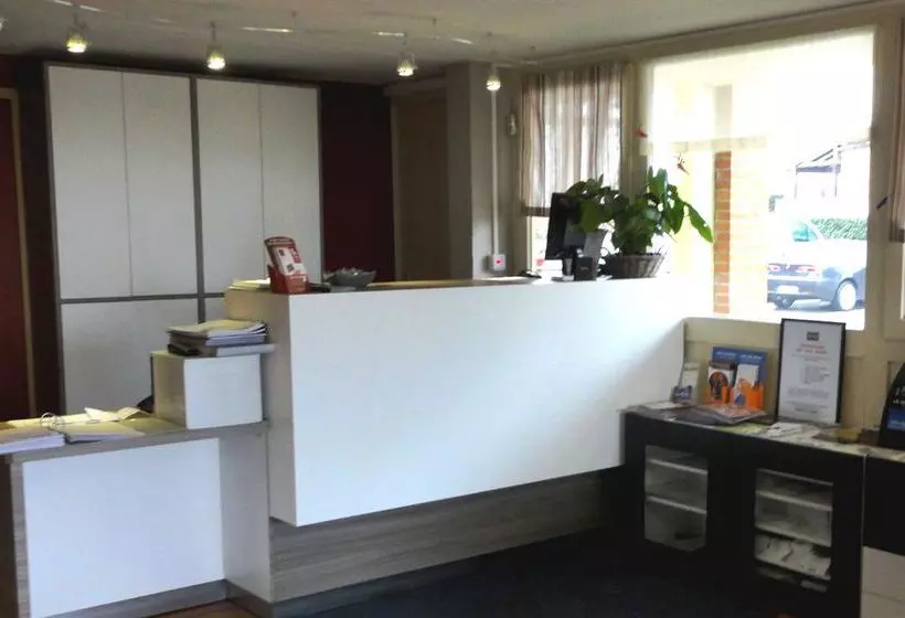 Отель Kyriad Toulouse Est Balma Cité De L Espace