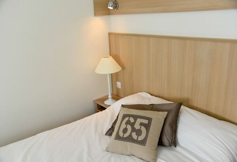 בית מלון כפרי The Originals City, Hôtel Chantecler, Le Mans