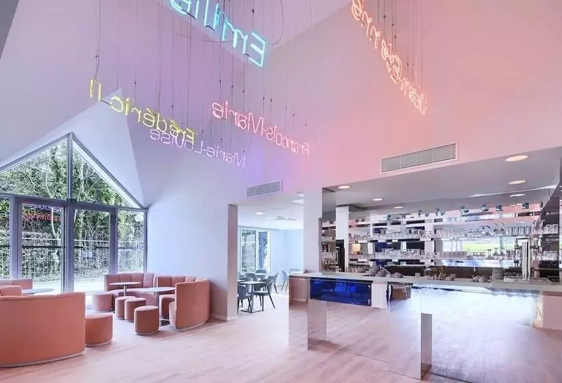 The Residence Hotel Geneva Airport   M3 Ferney