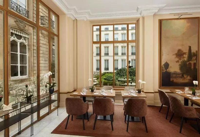 Saint James Albany Paris Hotel Spa