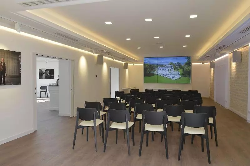 酒店 Chateau La Cheneviere