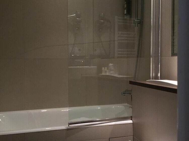 هتل De Neuve By Happyculture