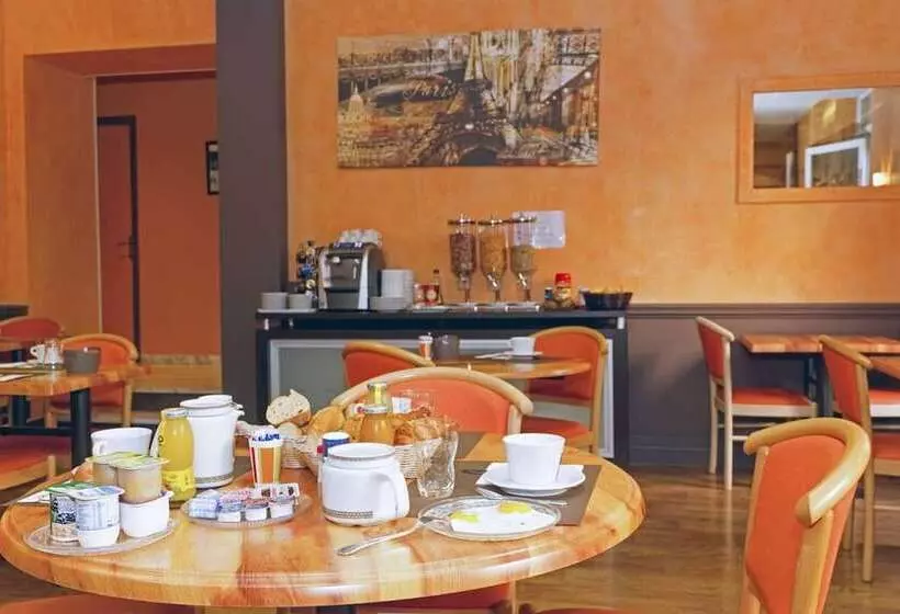 Отель Hôtel Du Vigan