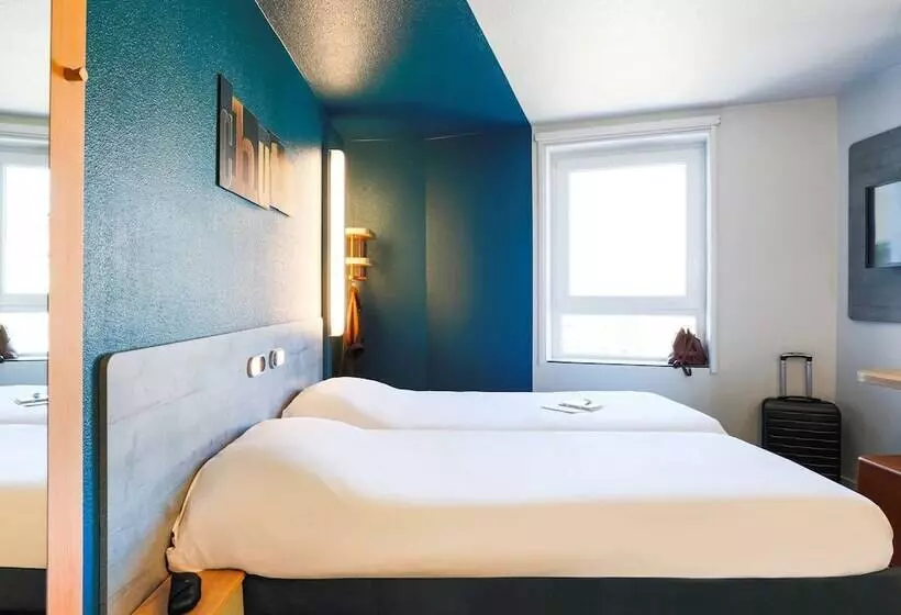 Отель Ibis Budget Bordeaux Centre Gare Saintjean